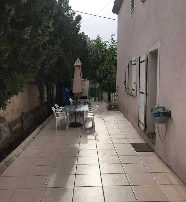 Maison Sainte Marthe-1